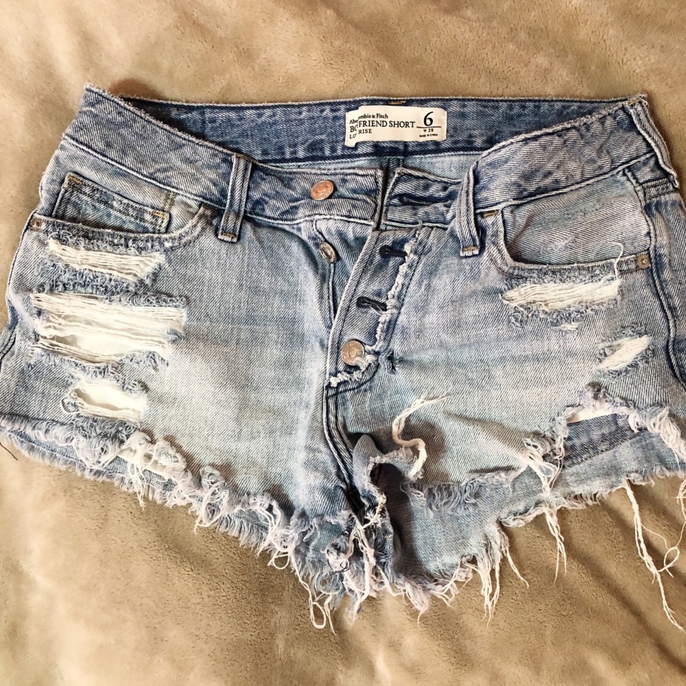 Abercrombie boyfriend shorts